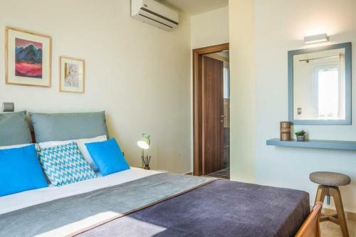 Karavadhos Villa Sleeps 6 Pool Air Con Wifi