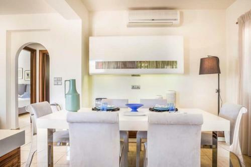 Karavadhos Villa Sleeps 6 Pool Air Con Wifi