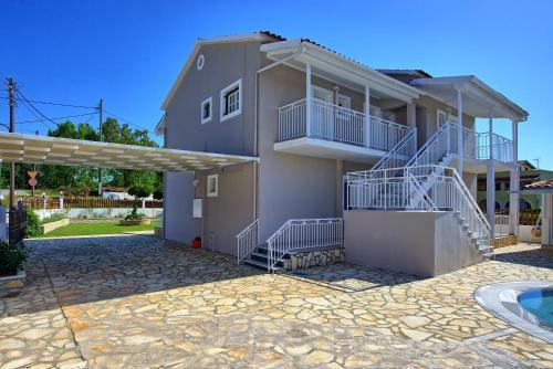 Sidari Beach Villa