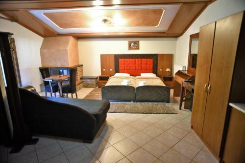 Hotel ???????????