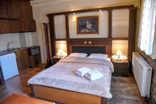 Hotel ???????????