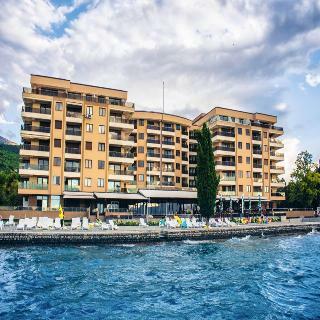 Apartments Park-s
