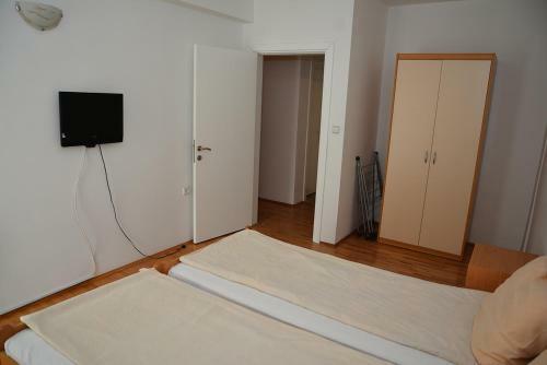 Asp Apartments