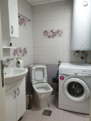 Asp Apartments