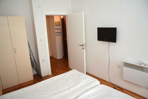 Asp Apartments