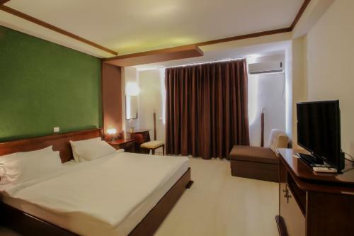 Hotel Aleksandrija