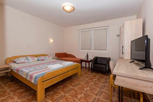 Hostal Bitrak Guest House