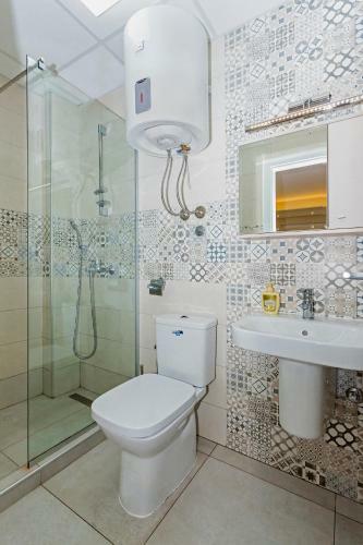 Hostal Bitrak Guest House