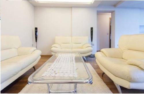 Novel Apartments