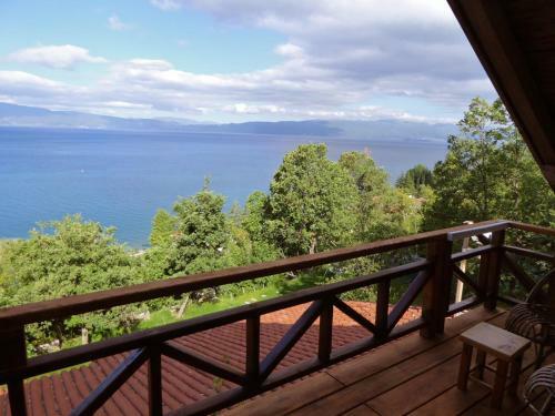 Hostal Robinson Sunset Guest House