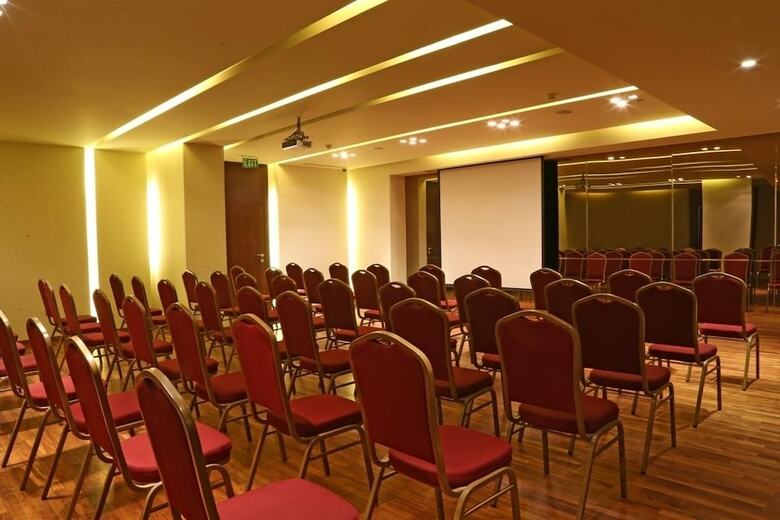 Hotel Lancaster Suites Raouche
