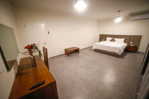Aparthotel White House Suites