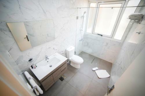 Aparthotel White House Suites