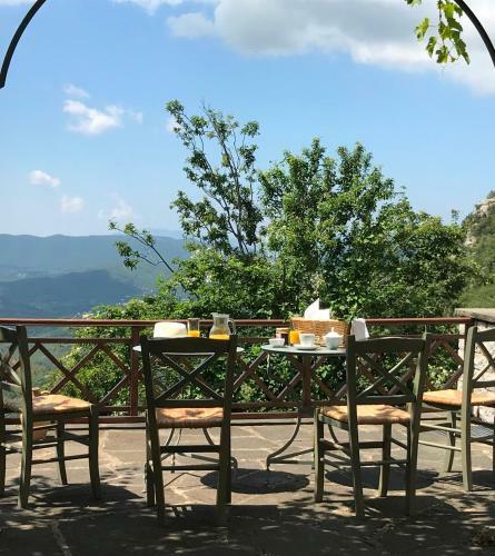 Hostal Mousafir Ontas