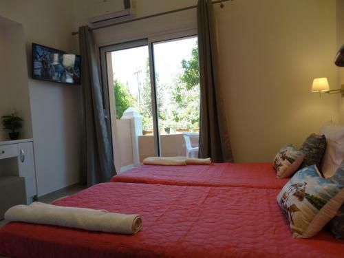 Hotel Makis Louvlis Apartments