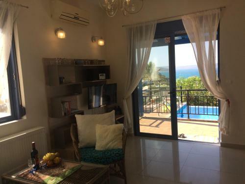 Villa Kera Infinity Pool And Panoramic Sea View