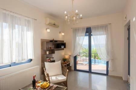 Villa Kera Infinity Pool And Panoramic Sea View