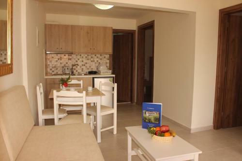 Aparthotel Kristi Apartments