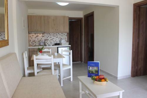Aparthotel Kristi Apartments
