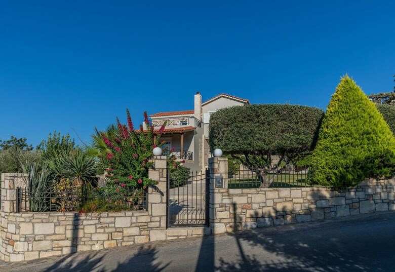 Mangie Villa