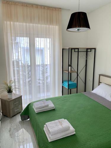 Sunny Apartment Sofia