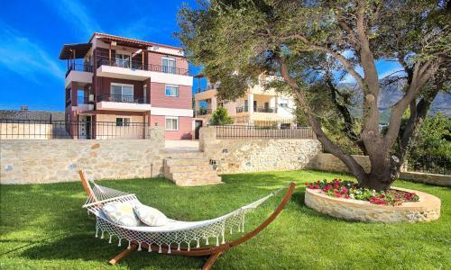 Villa Kermes Heated Pool