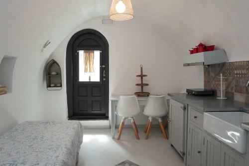 Avgonima Chios Spitakia Cottages
