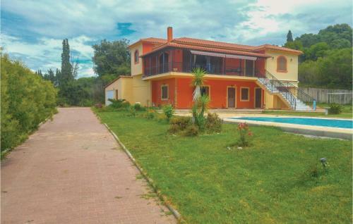 Five-bedroom Holiday Home In Kyllini