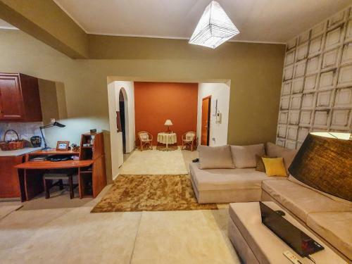 Mpoulakis Apartment 98