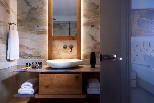 Apartamento Emgard Suites Kythnos