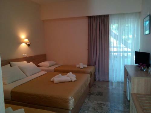 Hotel Marzi Beach And Bungalows