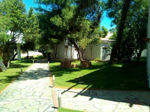 Hotel Marzi Beach And Bungalows