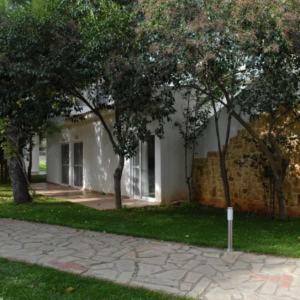 Hotel Marzi Beach And Bungalows