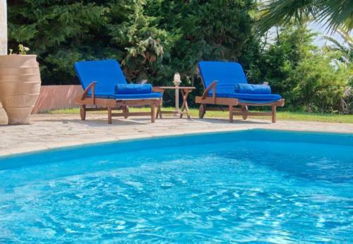 Villa In Kleismata Sleeps 7 Includes Swimming Pool And Air Con 9