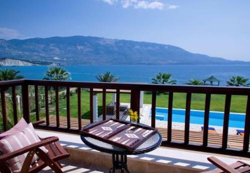 Villa In Kleismata Sleeps 7 Includes Swimming Pool And Air Con 1