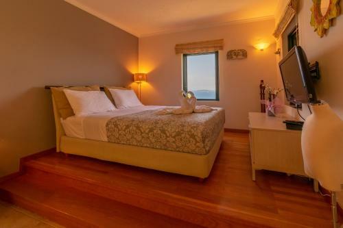 Villa Kommeno Bay 1 , Corfu