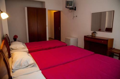 Hotel Adonis