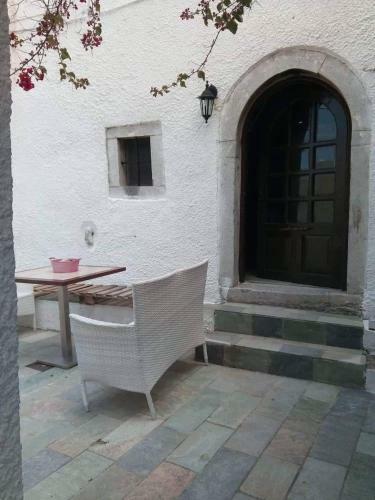 Inviting 2-bed House In Lasithi
