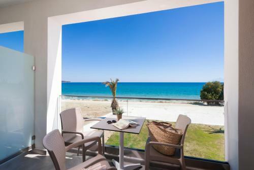 Hotel Acron Suites