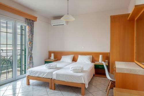 Hotel Naftilos Studios