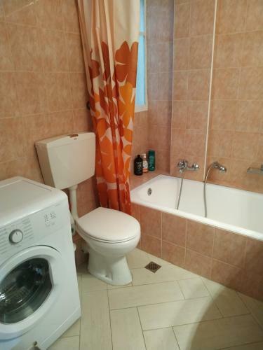 Oceanis Apartments