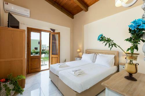 Golden Sand Villa
