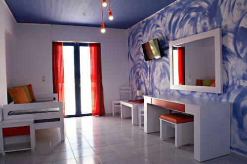 Aparthotel Bouradanis Village Hotel
