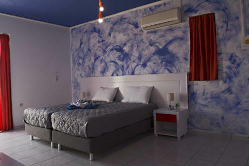 Aparthotel Bouradanis Village Hotel