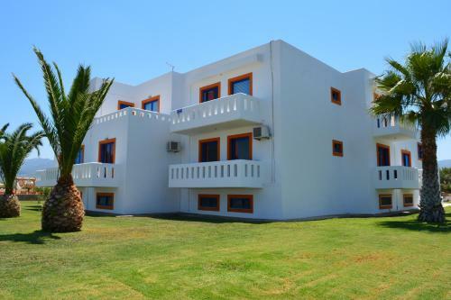 Aparthotel Bouradanis Village Hotel