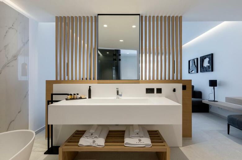 Hotel D' Andrea Lagoon All Suites - Adults Only