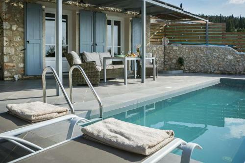 Manganos Villa Sleeps 2 Pool Air Con Wifi