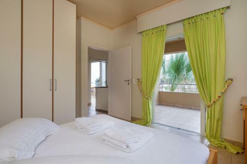 Athina's Villa On The Sea