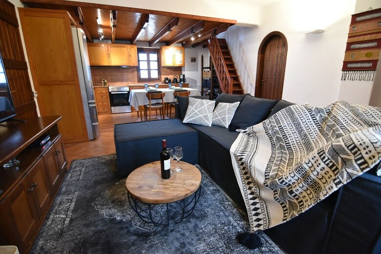 Cycladic Apartment