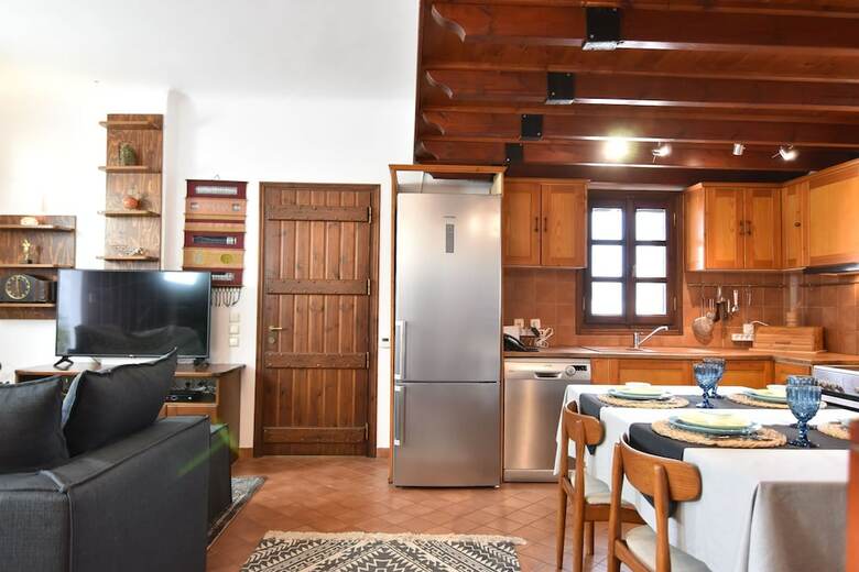 Cycladic Apartment